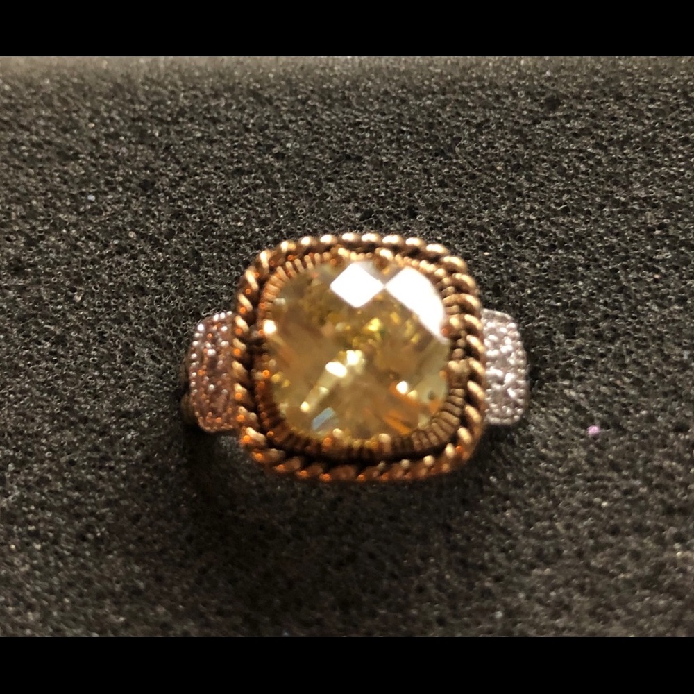 Lia Sophia ring
